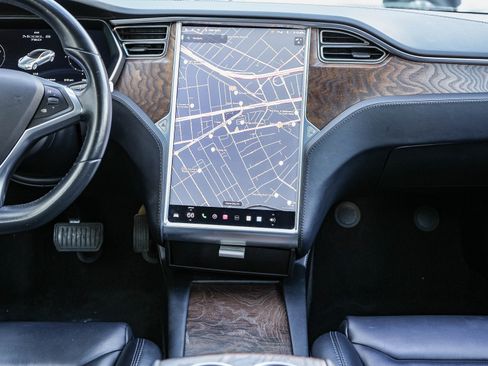 Used 2018 Tesla Model S 75D image 14
