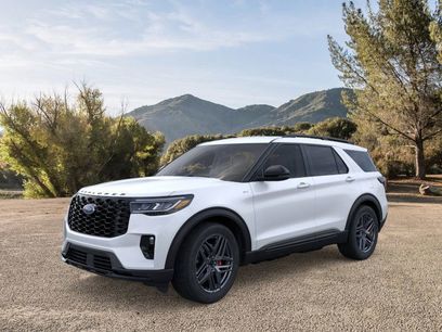 New 2025 Ford Explorer ST-Line w/ Premium Package