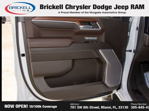 Used 2023 GMC Sierra 1500 Denali w/ Denali Reserve Package AWD/4WD image 9