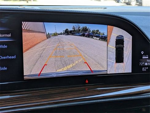 Used 2023 Cadillac Escalade Premium Luxury image 16