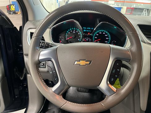 Used 2017 Chevrolet Traverse LT AWD/4WD image 27