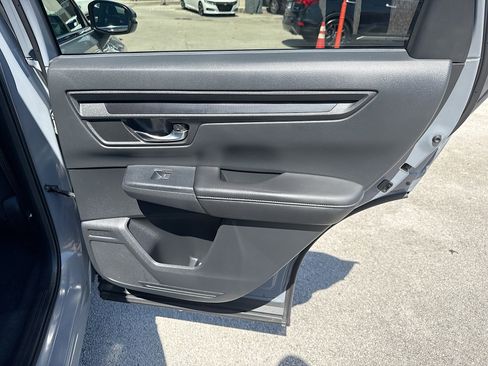 Certified 2025 Honda CR-V LX image 30