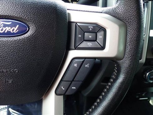 Used 2015 Ford F150 Lariat w/ FX4 Off-Road Package AWD/4WD image 14