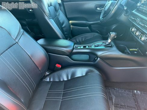 Used 2023 Honda HR-V EX-L image 31