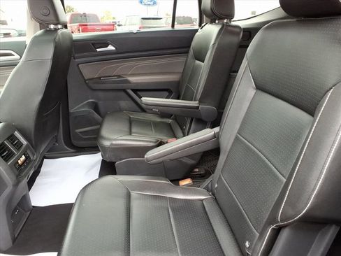 Used 2022 Volkswagen Atlas SE image 13