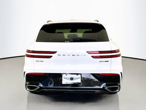 New 2026 Genesis GV70 3.5T Sport Advanced image 6