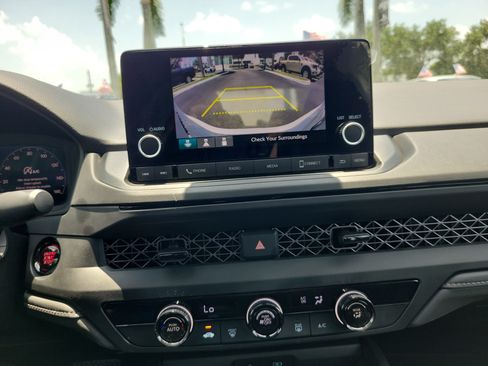 Used 2024 Honda Accord LX image 27