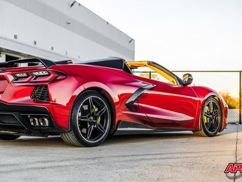 Used 2021 Chevrolet Corvette Stingray Premium Conv w/ 3LT image 49