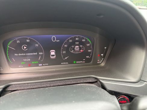 Used 2025 Honda Accord EX-L image 2