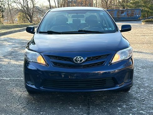 Used 2012 Toyota Corolla L image 3