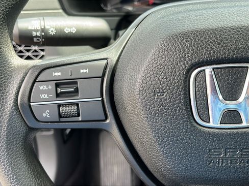 Used 2025 Honda Accord SE image 12
