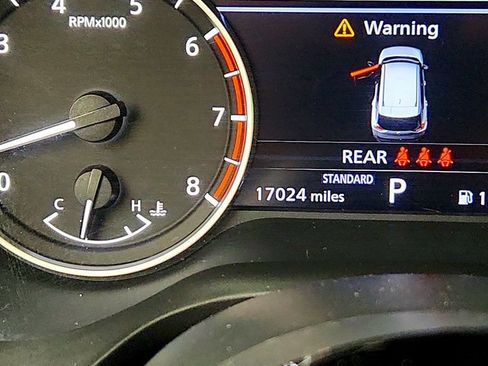 Used 2021 Nissan Rogue SL w/ Premium Package FWD image 16