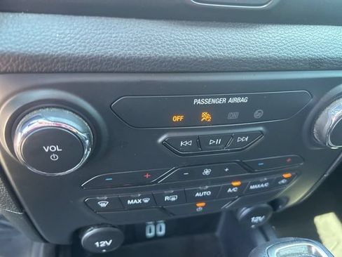 Used 2023 Ford Ranger XLT w/ Tremor Off-Road Package AWD/4WD image 23