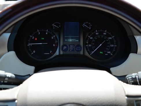 Used 2019 Lexus GX 460 Premium w/ Premium Package AWD/4WD image 10