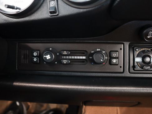 Used 1996 Porsche 911 Cabriolet image 24