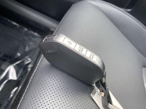 New 2026 Kia Sportage SX Prestige image 36