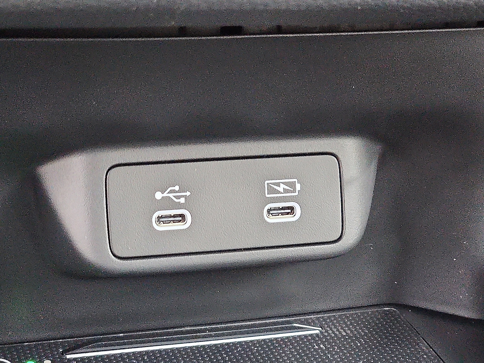 New 2027 Honda HR-V LX image 16