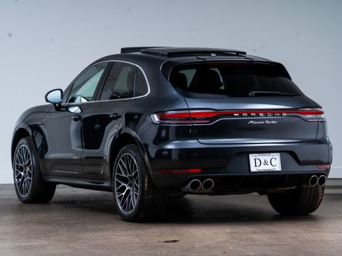 Used 2021 Porsche Macan Turbo AWD/4WD image 4