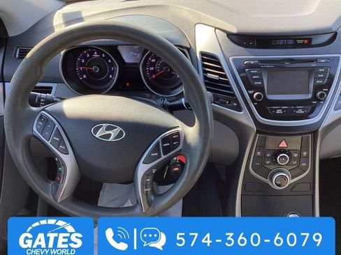 Used 2015 Hyundai Elantra SE w/ Option Group 02 image 12
