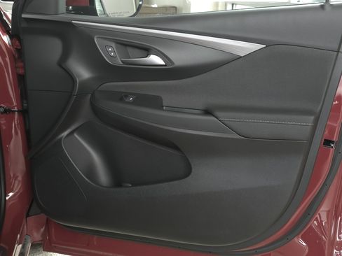New 2026 Buick Envista Sport Touring FWD image 38