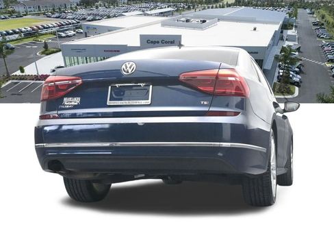 Used 2019 Volkswagen Passat 2.0T Wolfsburg image 56