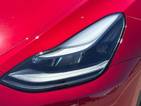 Used 2023 Tesla Model Y Long Range AWD/4WD image 49