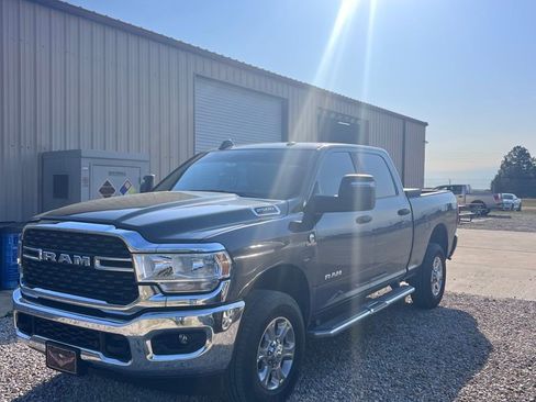 Used 2024 RAM 2500 Big Horn w/ Bed Utility Group image 1