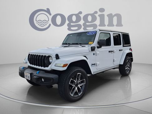 Used 2024 Jeep Wrangler Unlimited AWD/4WD image 1
