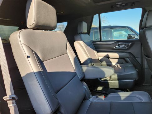 Used 2024 Chevrolet Tahoe Z71 w/ Luxury Package image 14