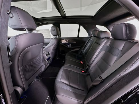 New 2026 Mercedes-Benz GLE 63 AMG S image 27