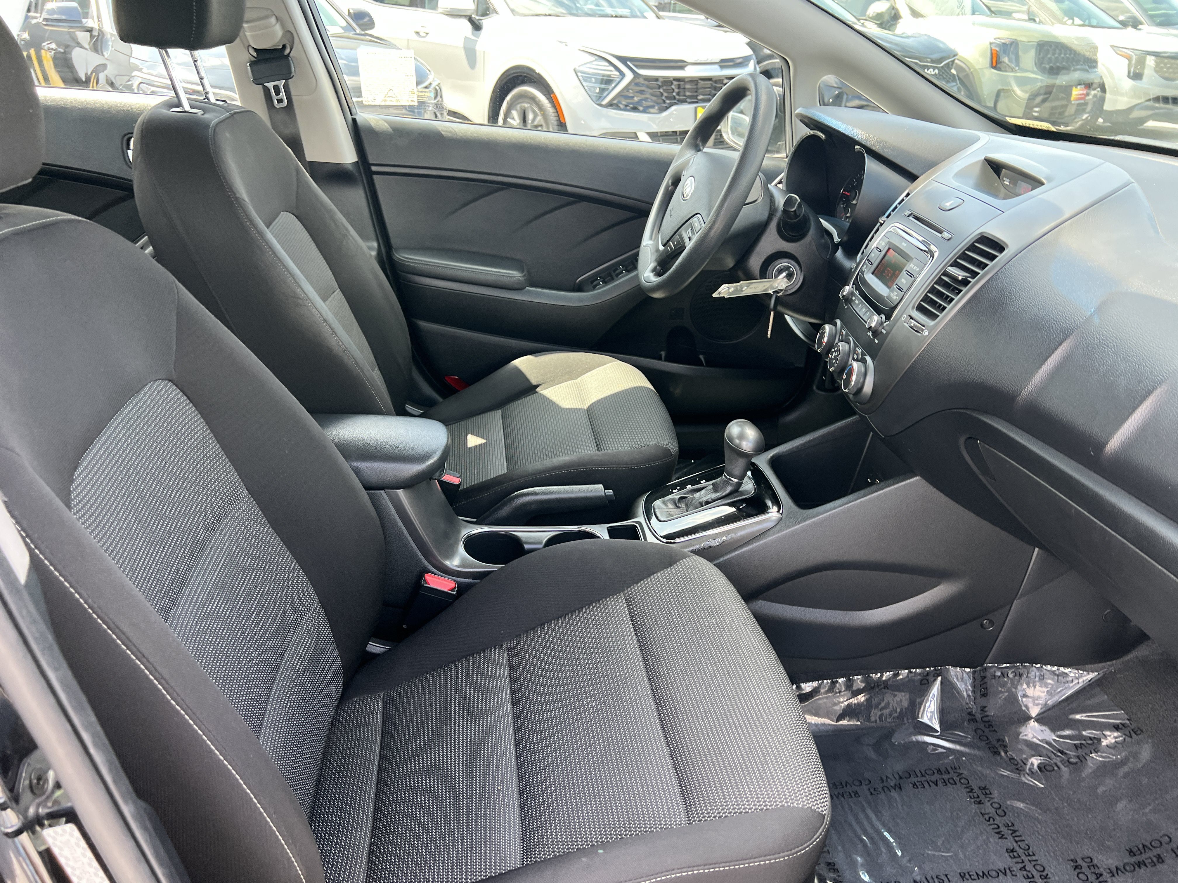 Used 2017 Kia Forte LX FWD image 16