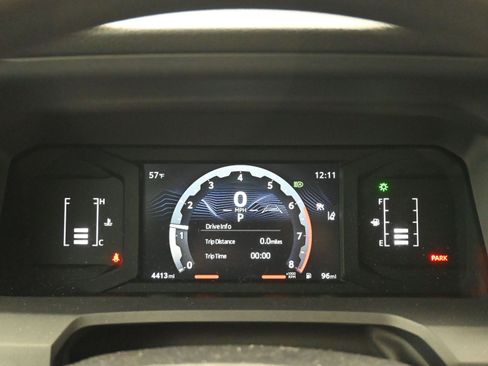 Used 2025 Toyota Tacoma SR image 10