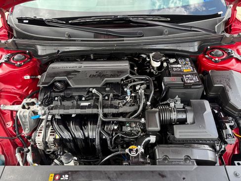 Used 2025 Kia K4 LXS image 31