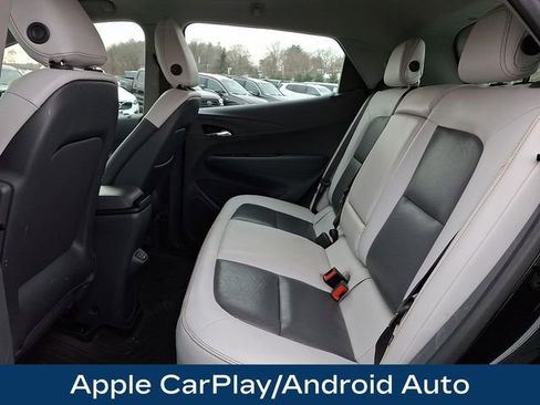 Used 2020 Chevrolet Bolt Premier w/ Infotainment Package image 13