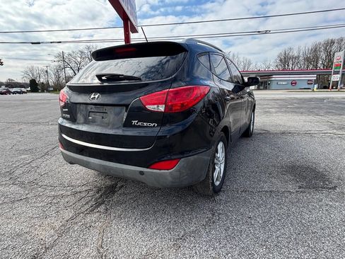 Used 2012 Hyundai Tucson GLS image 13
