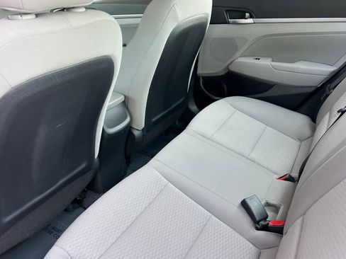 Used 2020 Hyundai Elantra SEL FWD image 4