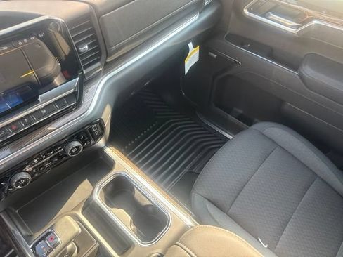 New 2026 Chevrolet Silverado 1500 RST w/ Convenience Package II AWD/4WD image 12