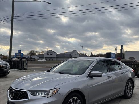 Used 2018 Acura TLX w/ Technology Package image 7