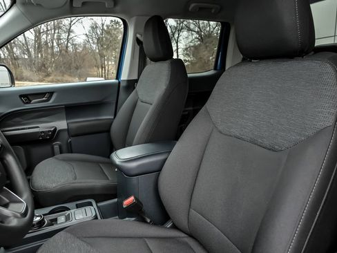 Used 2025 Ford Maverick XL image 14