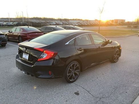 Used 2020 Honda Civic Sport image 5