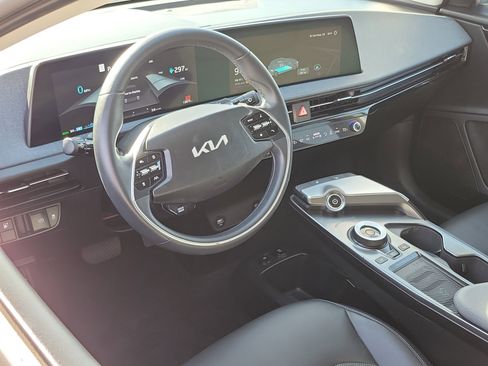 Used 2024 Kia EV6 Light image 5