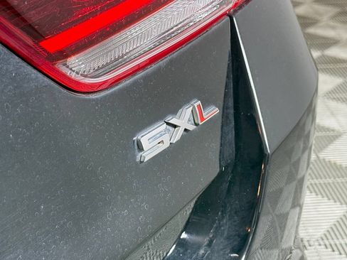Used 2017 Kia Optima SX FWD image 9