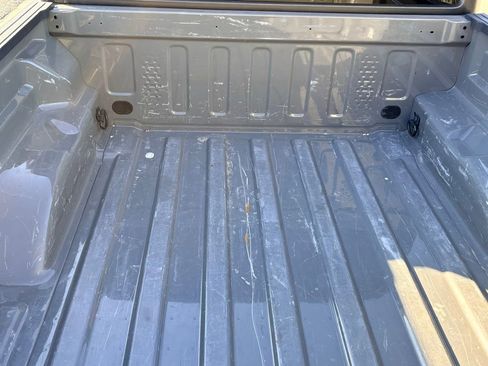 Used 2023 Jeep Gladiator Mojave w/ Cold Weather Group image 9