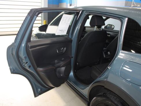 Used 2024 Honda HR-V Sport image 16