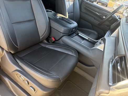 Certified 2023 GMC Yukon Denali w/ Max Trailering Package AWD/4WD image 11