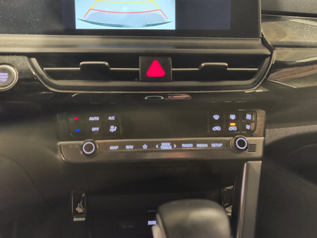 Used 2025 Kia Seltos S FWD image 16