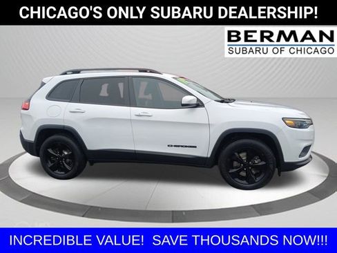 Used 2019 Jeep Cherokee Latitude Plus image 3