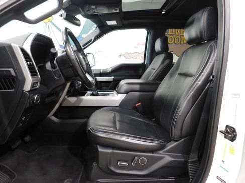 Used 2018 Ford F150 Lariat w/ Equipment Group 502A Luxury AWD/4WD image 36