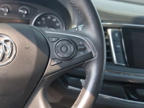 Used 2019 Buick Enclave Essence AWD/4WD image 19