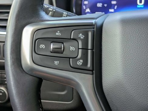 Used 2022 Chevrolet Tahoe Z71 w/ Luxury Package AWD/4WD image 29